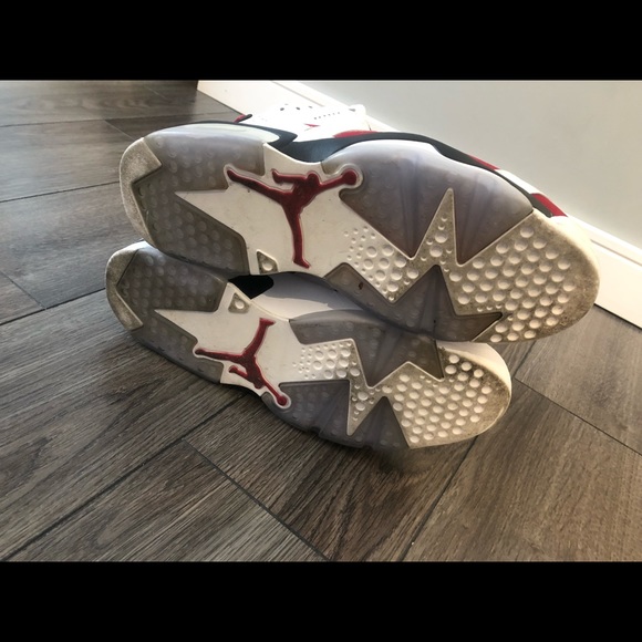 Men’s Jordan carmine 6 sneakers - Picture 6 of 6